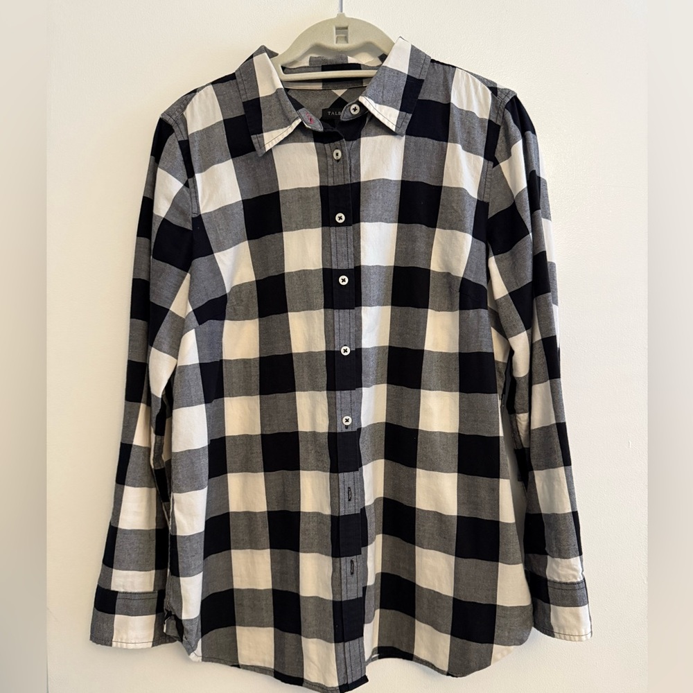 Talbots Black and White Herringbone button down, long sleeve shirt